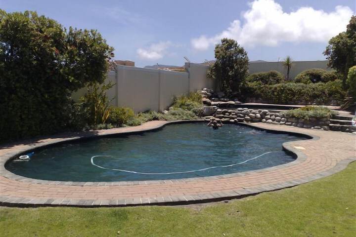 Hotel with Pool