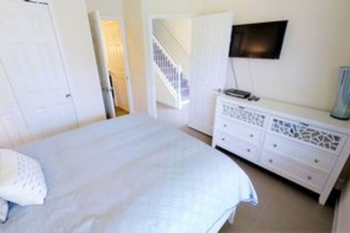 Room 85 of 279