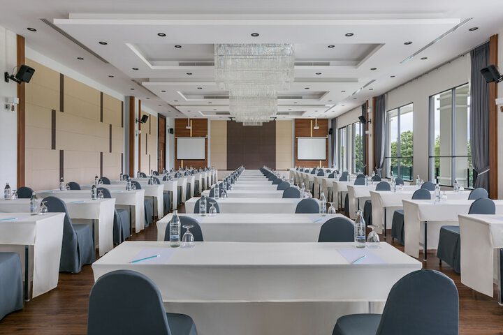 Meeting 43 of 47