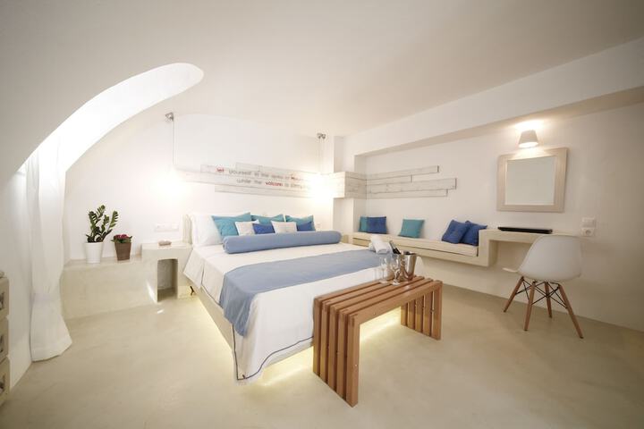 Room 4 of 31