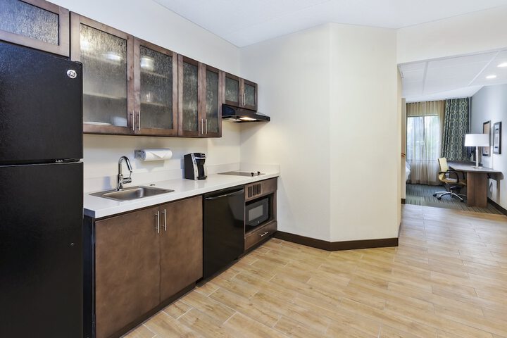 Suite 1 Bedroom (7 of 7)