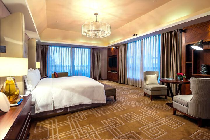 Room 20 of 101