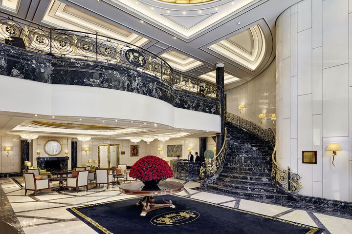 Guest Lobby