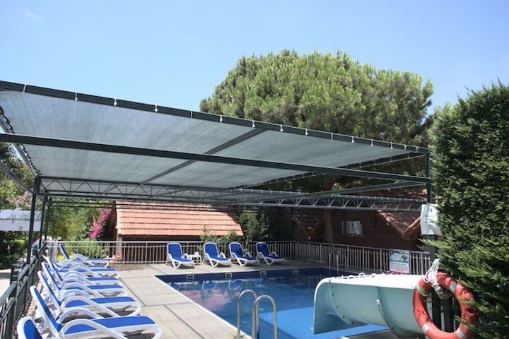 Pool 11 of 23