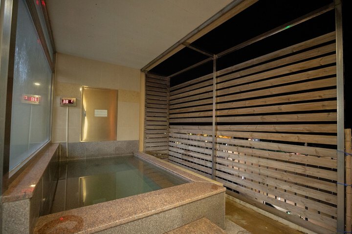 Spa 35 of 58