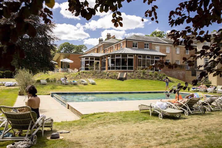 Pool 68 of 151