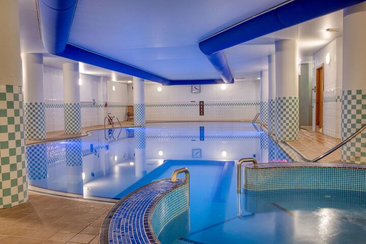 Pool 59 of 103