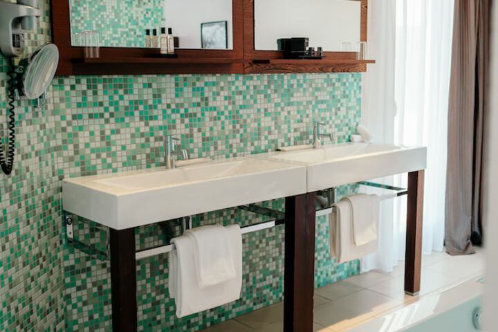 Clean Restrooms