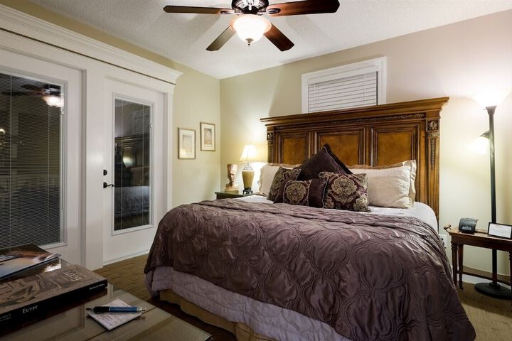 Room 7 of 26