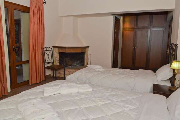 Room 18 of 26