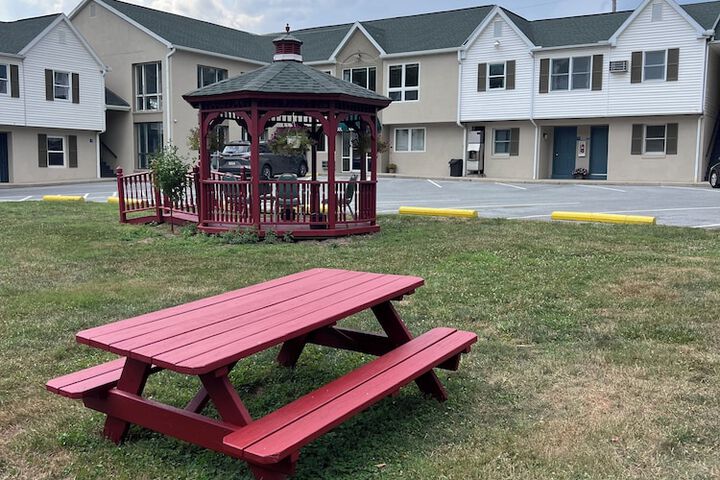 BBQ/picnic area
