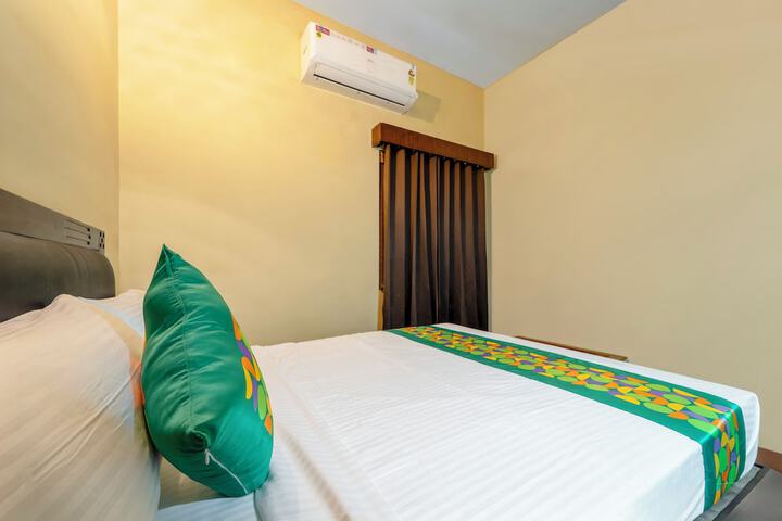 Room 10 of 46