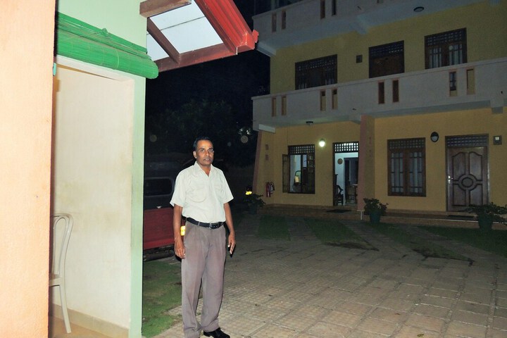 Hotel 37 of 43