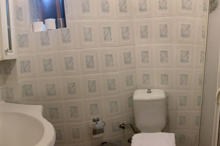 Room 47 of 139