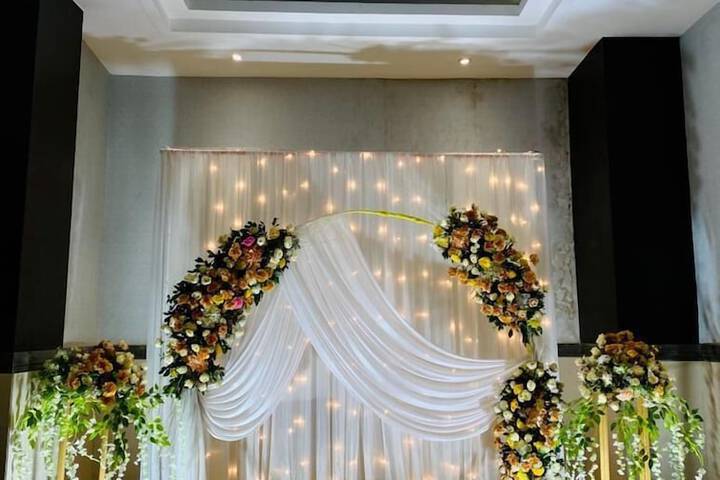 Ballroom/Hall 60 of 87