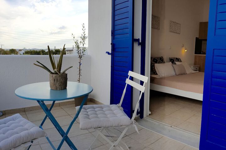Terrace/Patio 2 of 10
