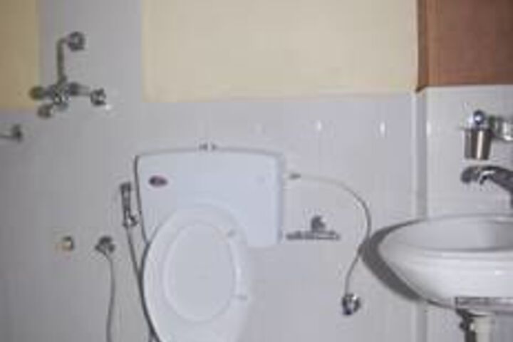 Room 3 of 11