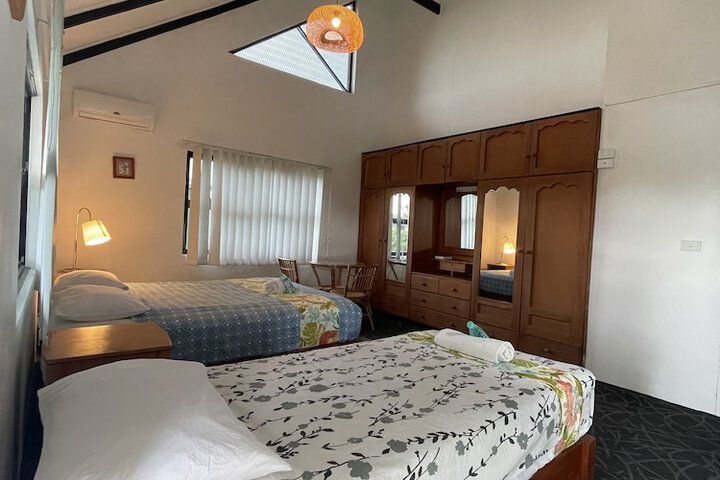 Room 15 of 92