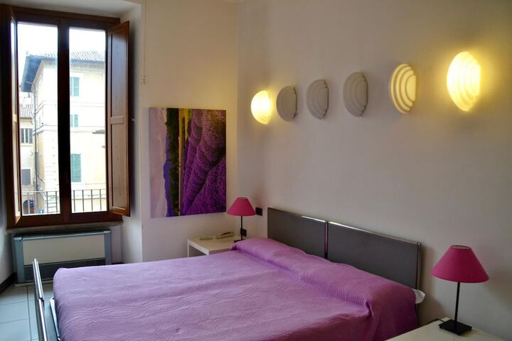 Room 19 of 41