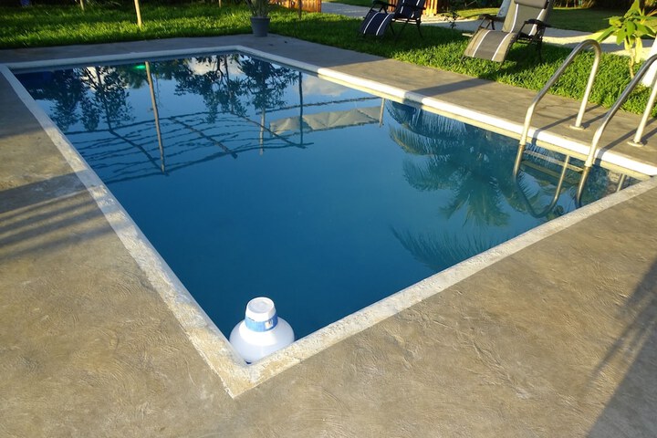 Pool 37 of 58
