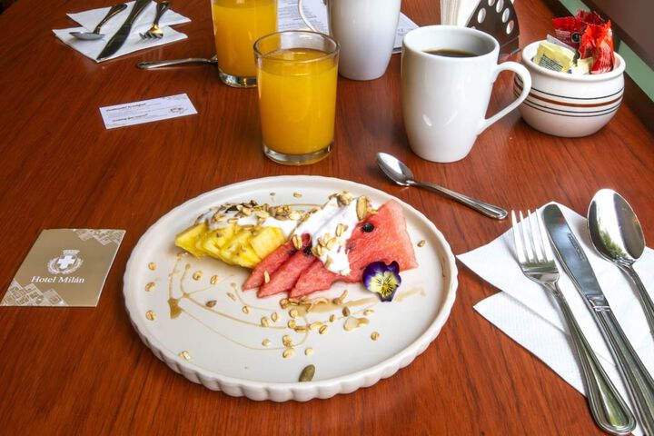 Breakfast/Coffee Service 39 of 39