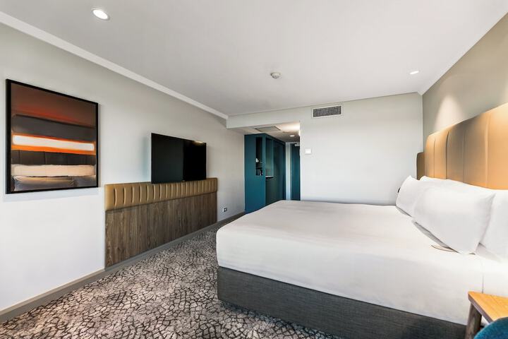 Room 20 of 128