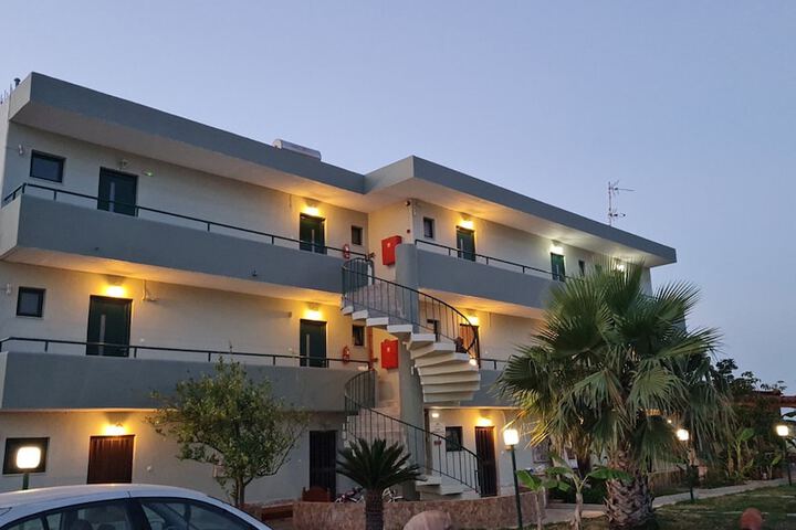 Hotel 23 of 29