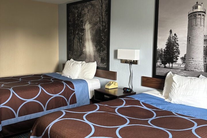 Room 25 of 57