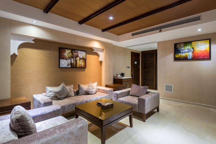 Room 20 of 68