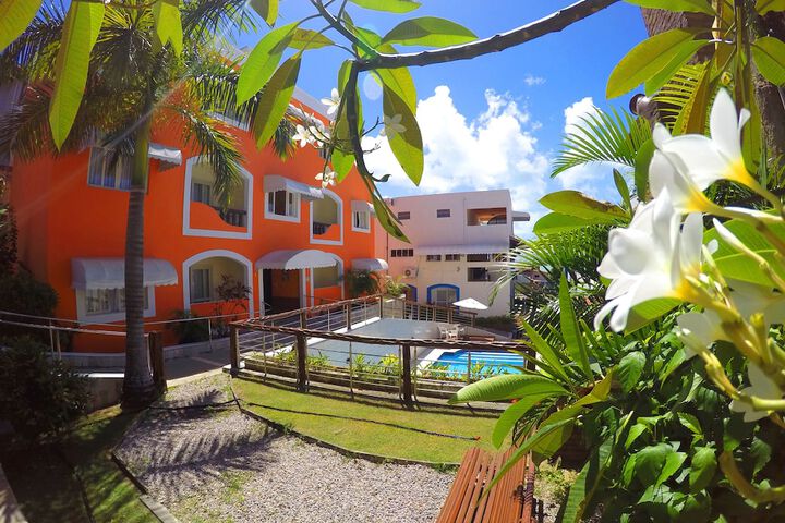 Hotel Exterior 69 of 71