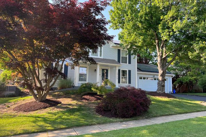 Upgraded beautiful 4 BD Colonial in Silver Spring in Silver Spring, MD