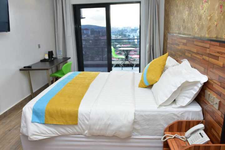 Room 2 of 23