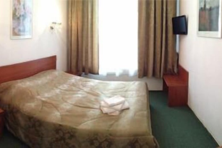 Room 11 of 61