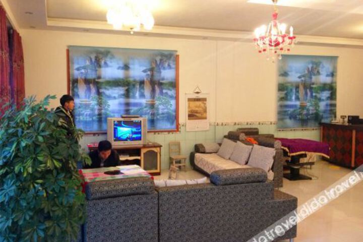 Hotel Interior 10 of 16