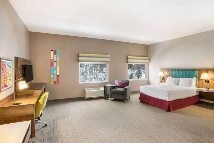 Room 8 of 29