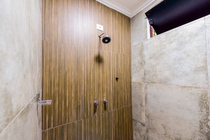 Room 12 of 88