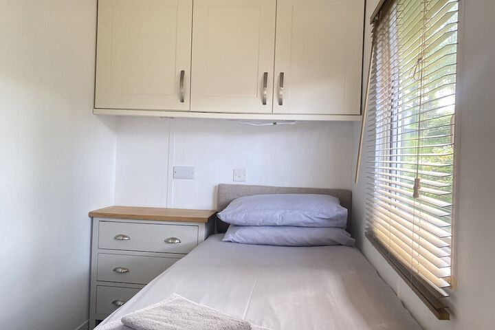 Room 25 of 117