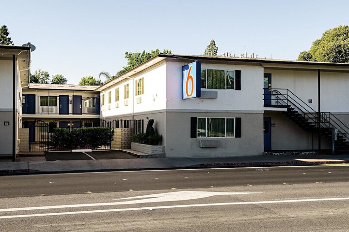 Hotel 49 of 50