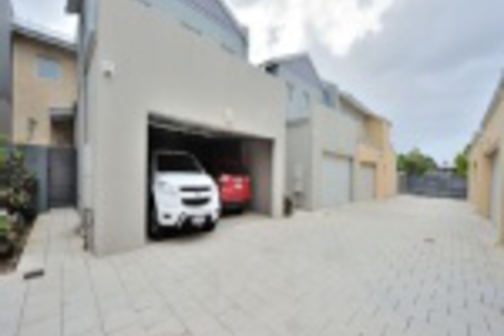 Property Grounds 13 of 156