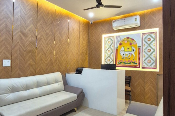 Hotel Interior 3 of 36