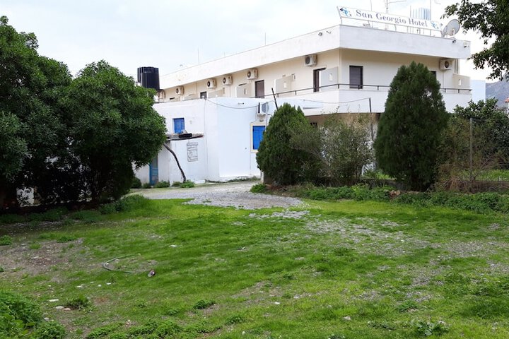 Property Grounds 65 of 76