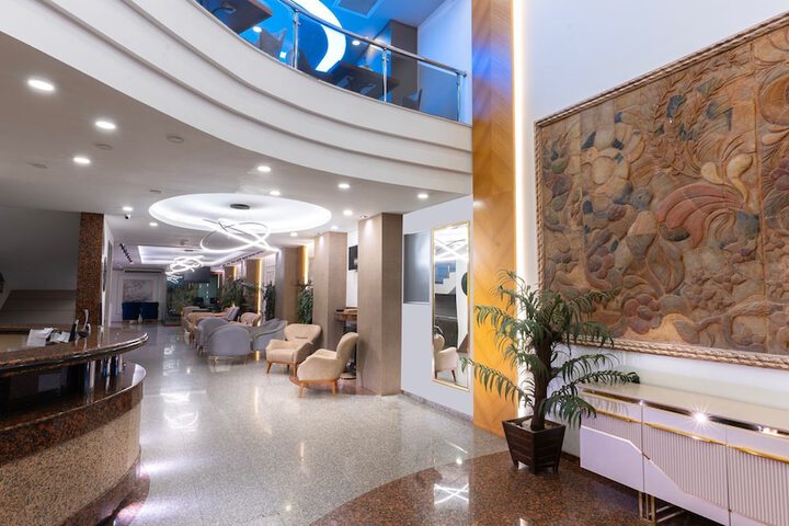 Hotel Interior 6 of 35