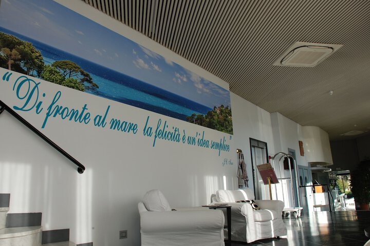 Hotel Interior 2 of 20