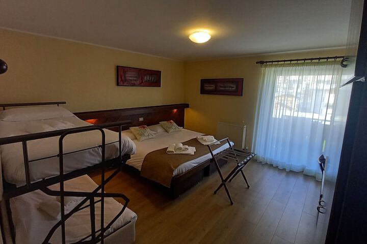 Room 22 of 53
