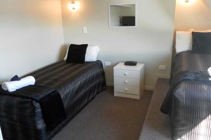 Room 5 of 54
