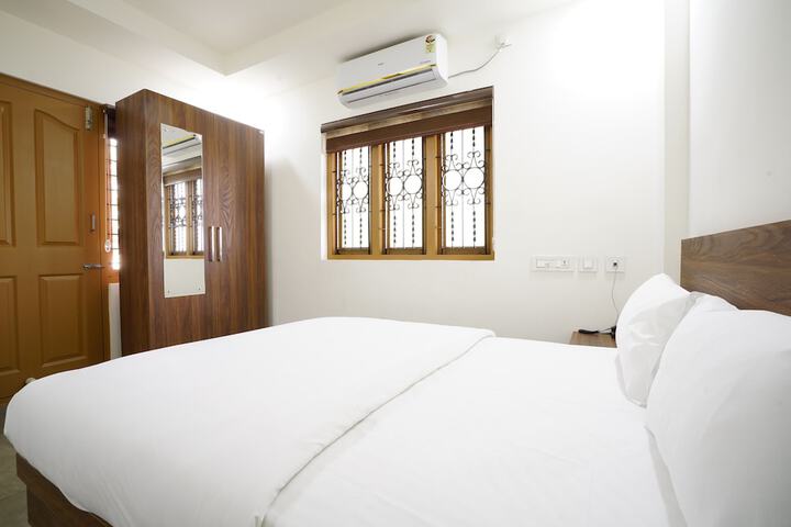 Room 5 of 23