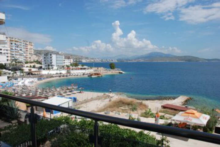 Vila Tare