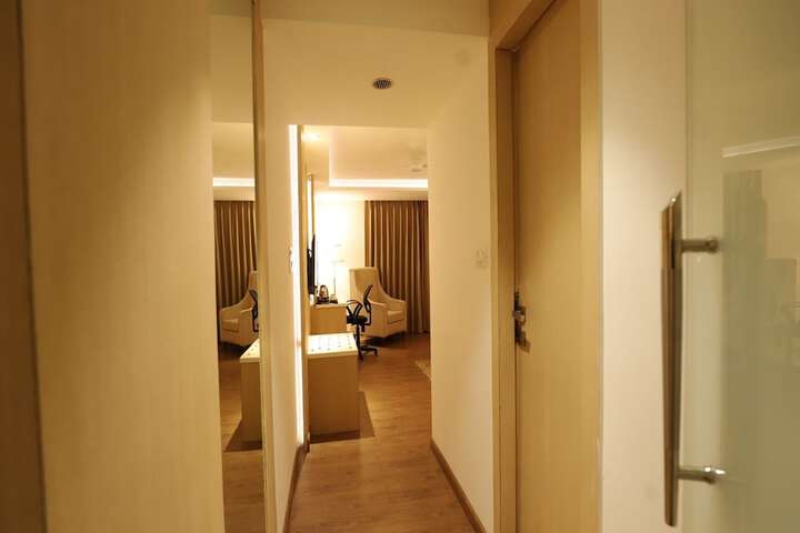 Room 35 of 70