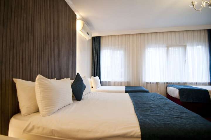 Room 26 of 54