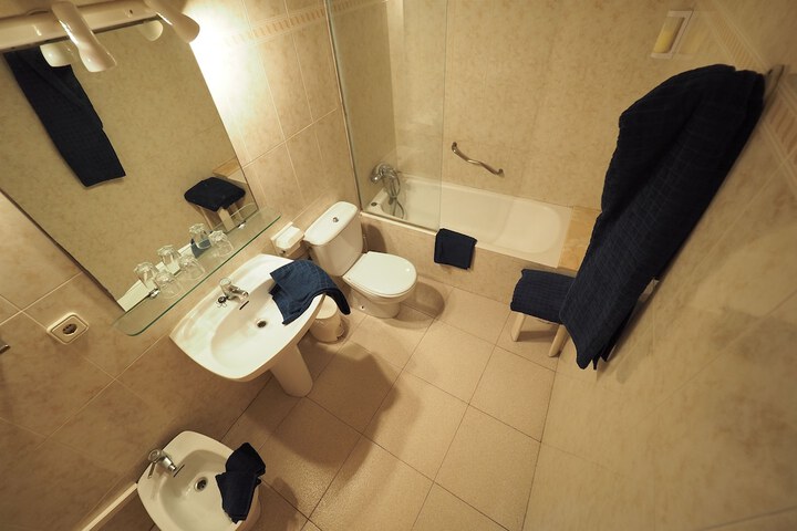 Room 30 of 51